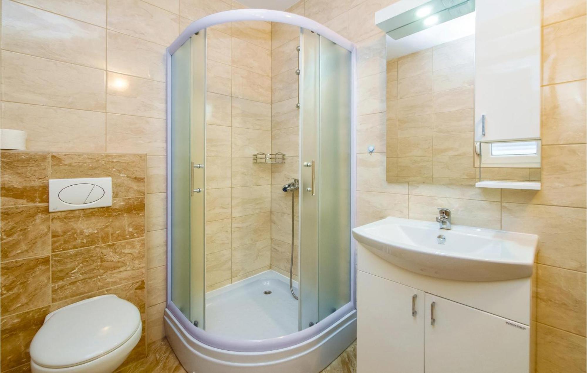 2 Bedroom Awesome Apartment In Mali Rat Sumpetar Ngoại thất bức ảnh